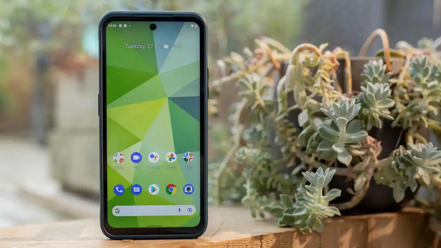 أفضل الهواتف من حيث عمر البطارية التي يمكنك شراؤها الآن 12 5. Nokia XR20 – أفضل هاتف متين