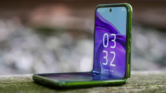 نصائح لشراء هاتف قابل للطي 8 Motorola Razr