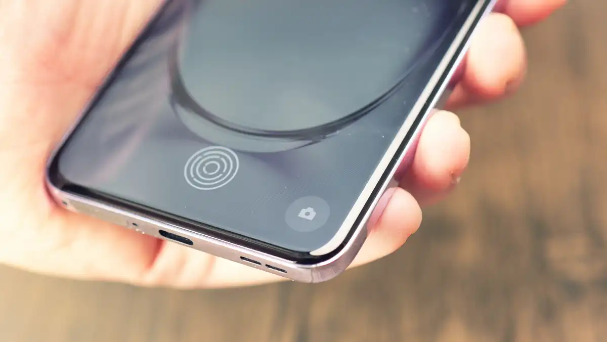 مميزات الهاتف الذكي القابل للطي من شركة أوبو: الابتكار في راحة يدك 1 oppo reno 1