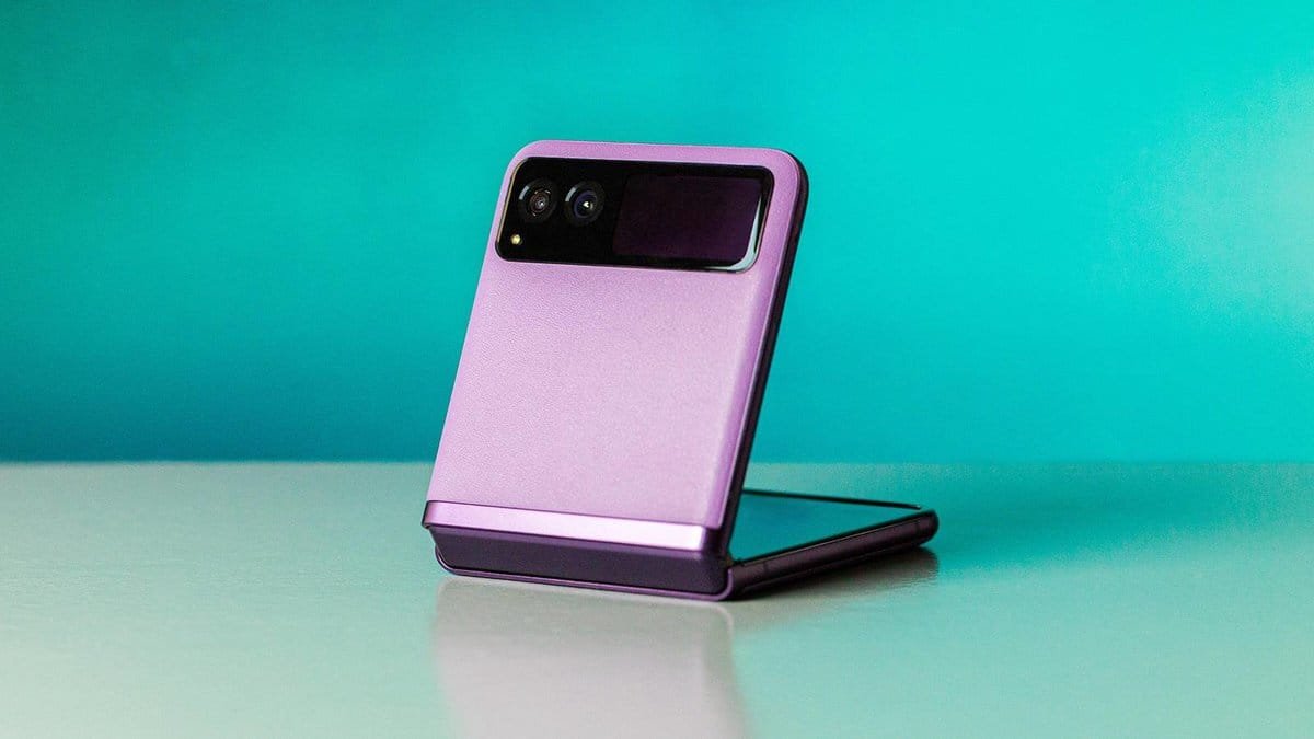 أفضل 5 هواتف القابلة للطي القديمة 3 أفضل الهواتف القابلة للطي القديمة