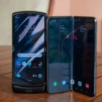 ما هو أول هاتف قابل للطي؟ 32 ما هو أول هاتف قابل للطي؟