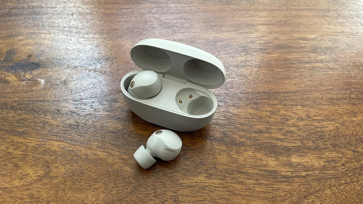Sony WF-1000XM5 مقابل Apple AirPods Pro 2: أي سماعات أذن متميزة أفضل؟ 4 Sony WF 1000XM5 مقابل Apple AirPods Pro 2
