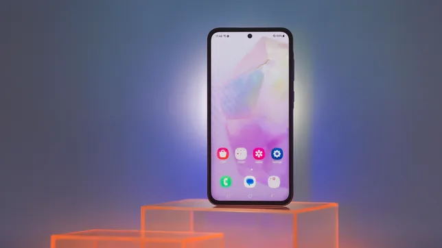 مراجعة هاتف Samsung Galaxy A35: هاتف ممتع ومفاجئ في بعض الأحيان بسعر 400 دولار 3 Samsung Galaxy A35