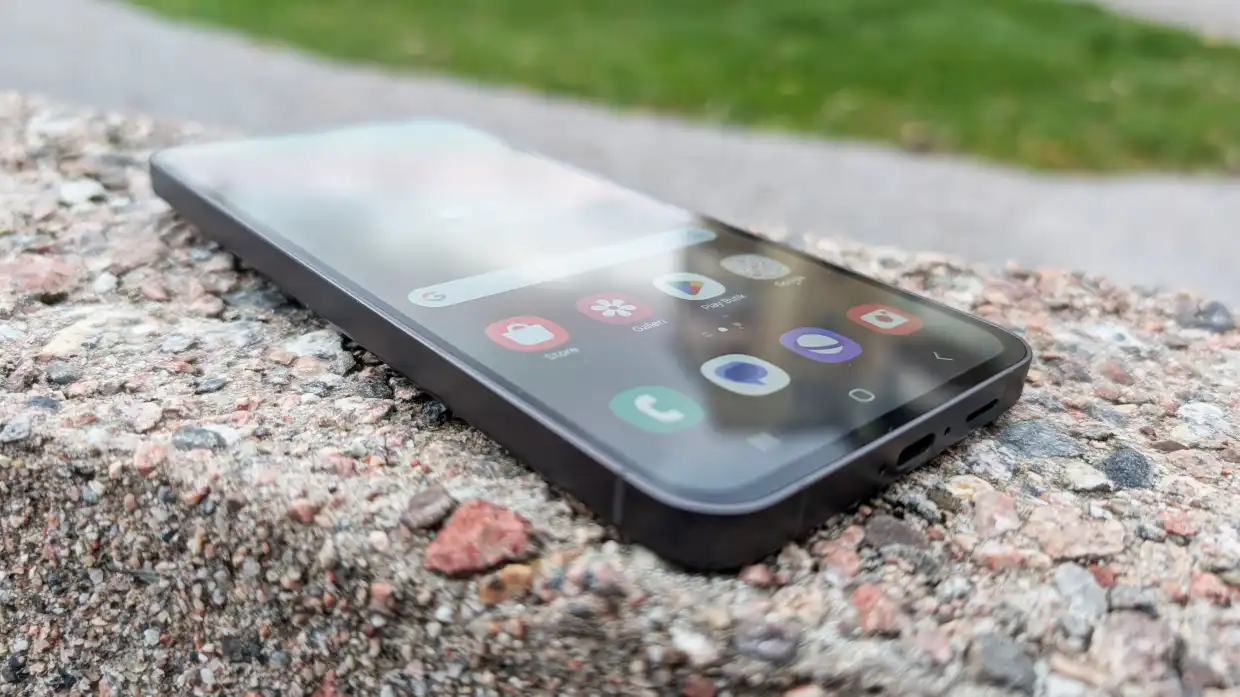 مراجعة Samsung Galaxy S24 FE: تجربة الذكاء الاصطناعي الكاملة من Galaxy بسعر أقل 10 مراجعة Samsung Galaxy S24 FE