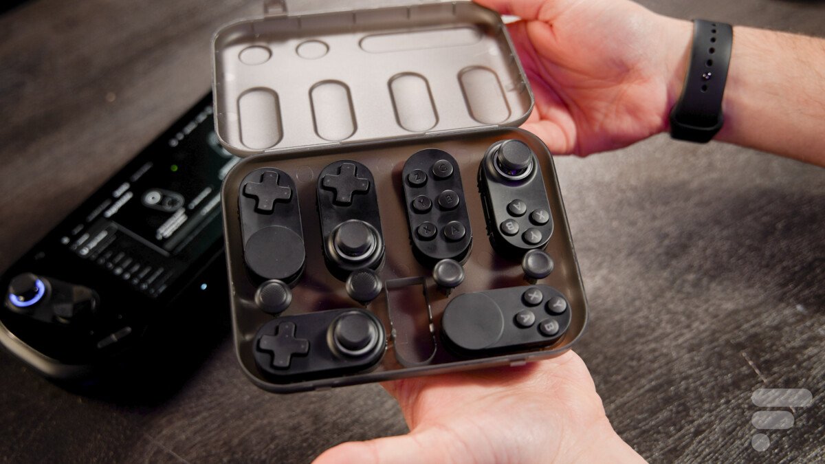 لقد قمنا باختبار Ayaneo 3: وحدة التحكم المحمولة الأكثر قوة وقابلية للتكيف من Steam Deck 15 3 1200x675 1