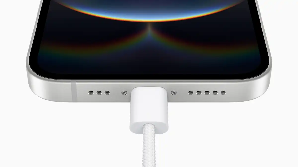 أكبر عيوب آيفون 16e مخفية 7 عيوب آيفون 16e