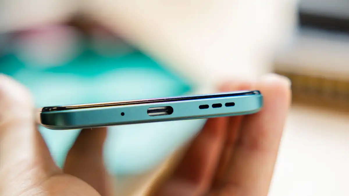 Redmi 12 🔥 مراجعة كاملة: السعر والأداء وهل ما زال يستحق الشراء؟ 30 Xiaomi Redmi Note 12 5G review 8