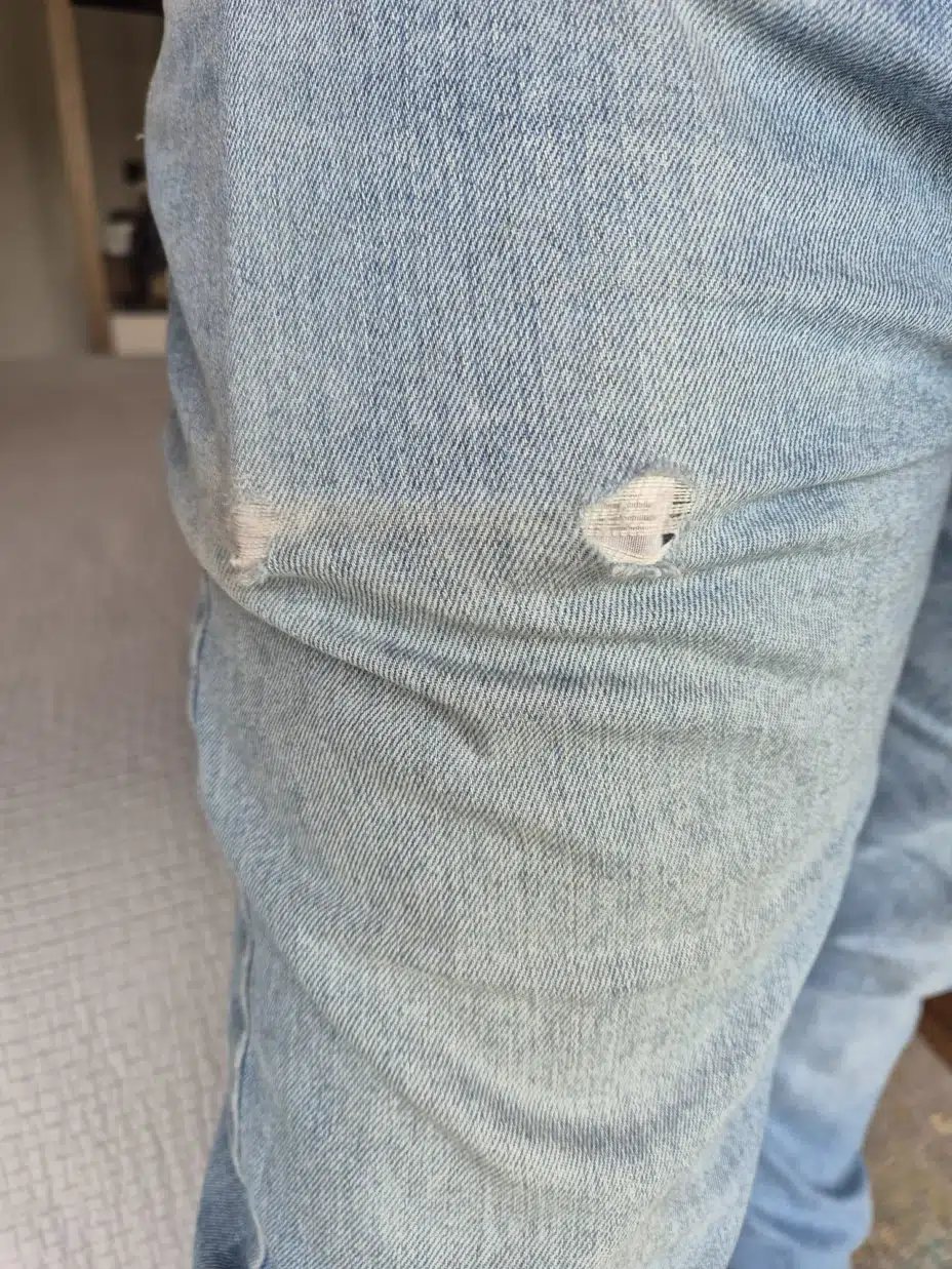 احذر.. هاتف Galaxy S24 Ultra يتلف الملابس 8 pocket friendly case v0 3p6kghjtq5be1 928x1237 1