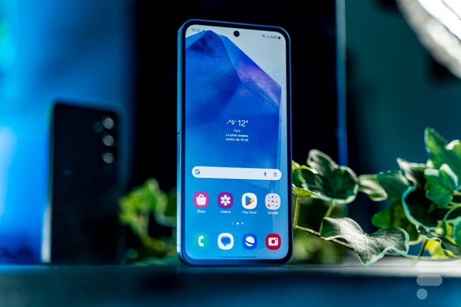 ما هي أفضل الهواتف الذكية تحت 500 يورو في عام 2025؟ 8 16042024 dsc09987 928x619 1
