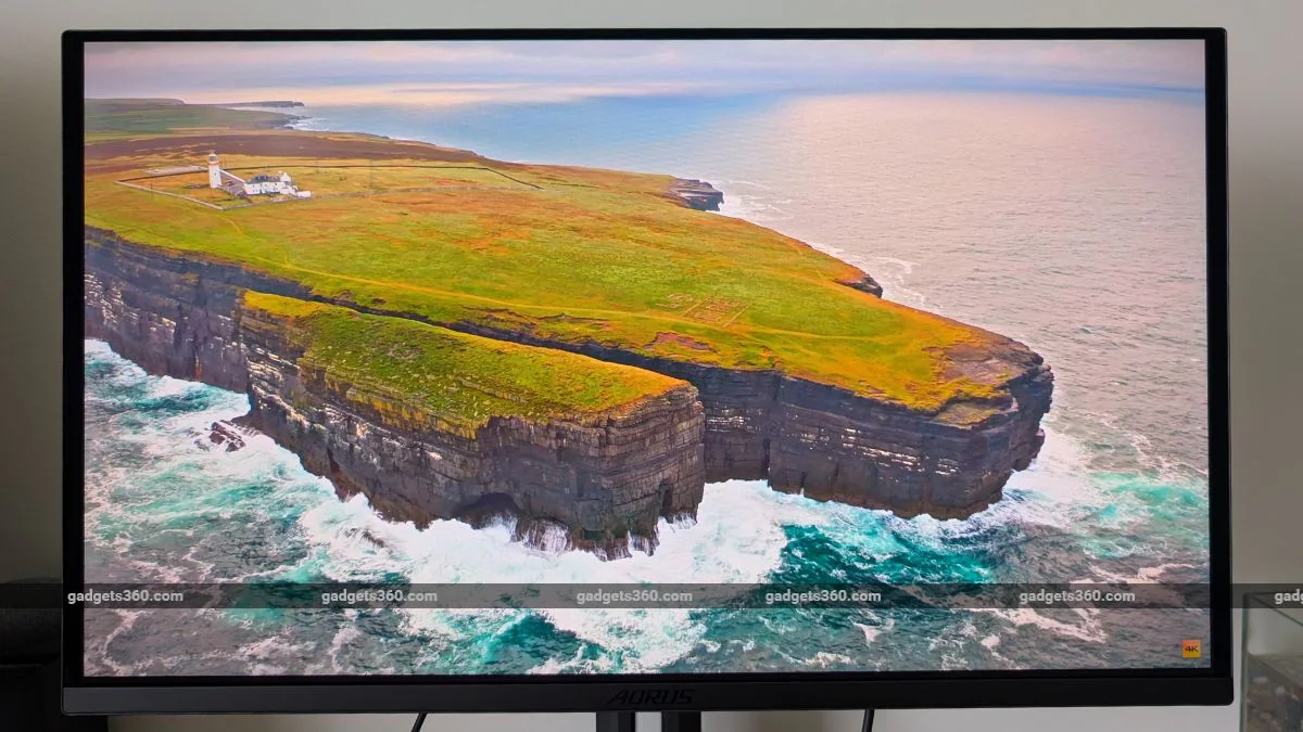 مراجعة شاشة Gigabyte Aorus FO27Q3: متعة لعشاق الألعاب 10 Gigabyte Aorus FO27Q3 review3 1738505548505