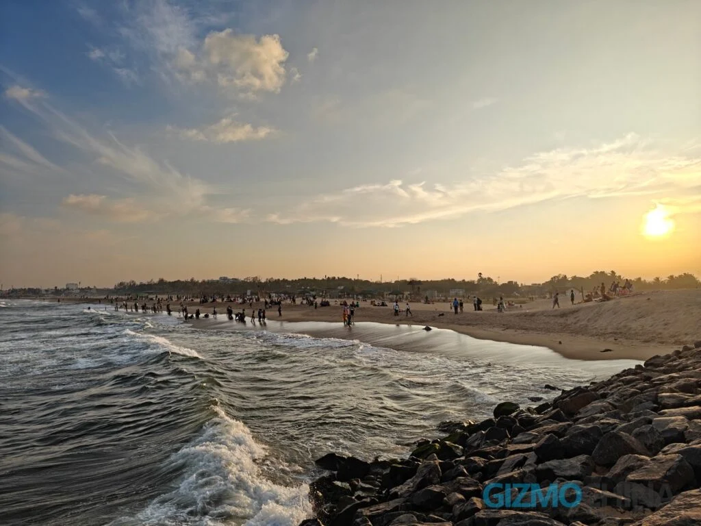 مراجعة OnePlus 13: هل يجب أن يكون هاتفك الرائد القادم؟ 13 OnePlus 13 Camera Sample GizmoChina 01 1024x768 1