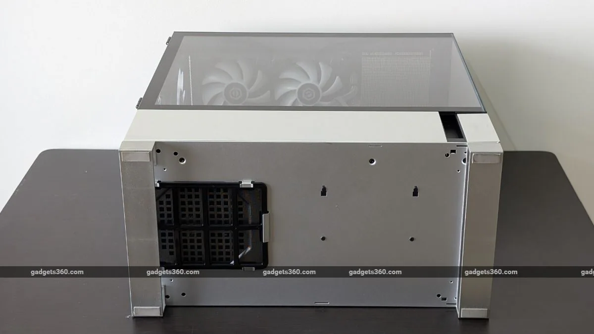 مراجعة CyberPowerPC Game Master 715: جهاز رائع بالفعل 15 cyberpowerpc game master 715 review8 1738496922107