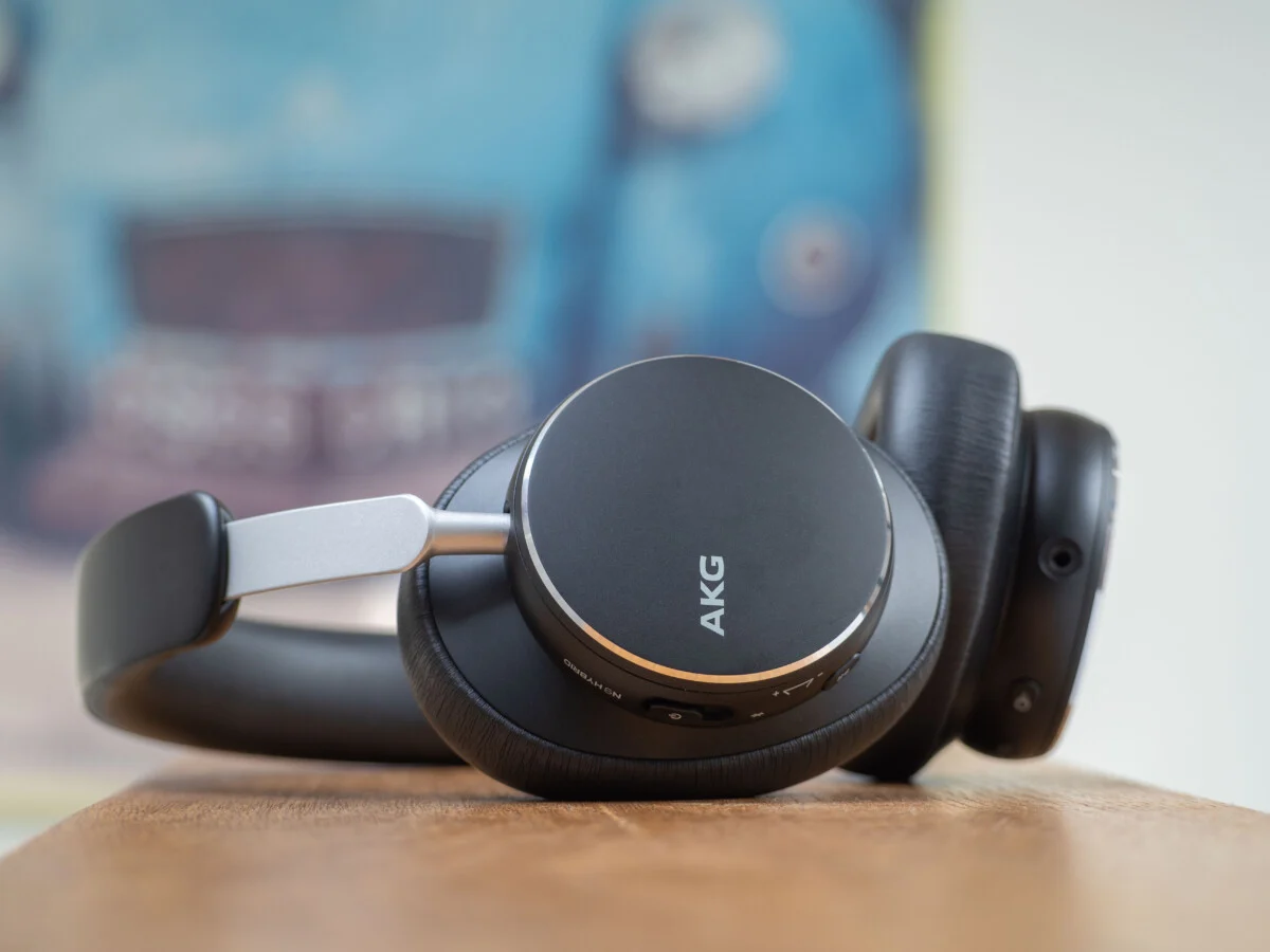 AKG N9 Hybrid: التوازن المثالي بين القوة والدقة 11 test akg n9 hybrid 8 1200x900 1