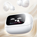 سماعات الأذن هذه بسعر 30 دولارًا مزودة بشاشة مدمجة - وهي مفيدة بالفعل 22 سماعات الأذن