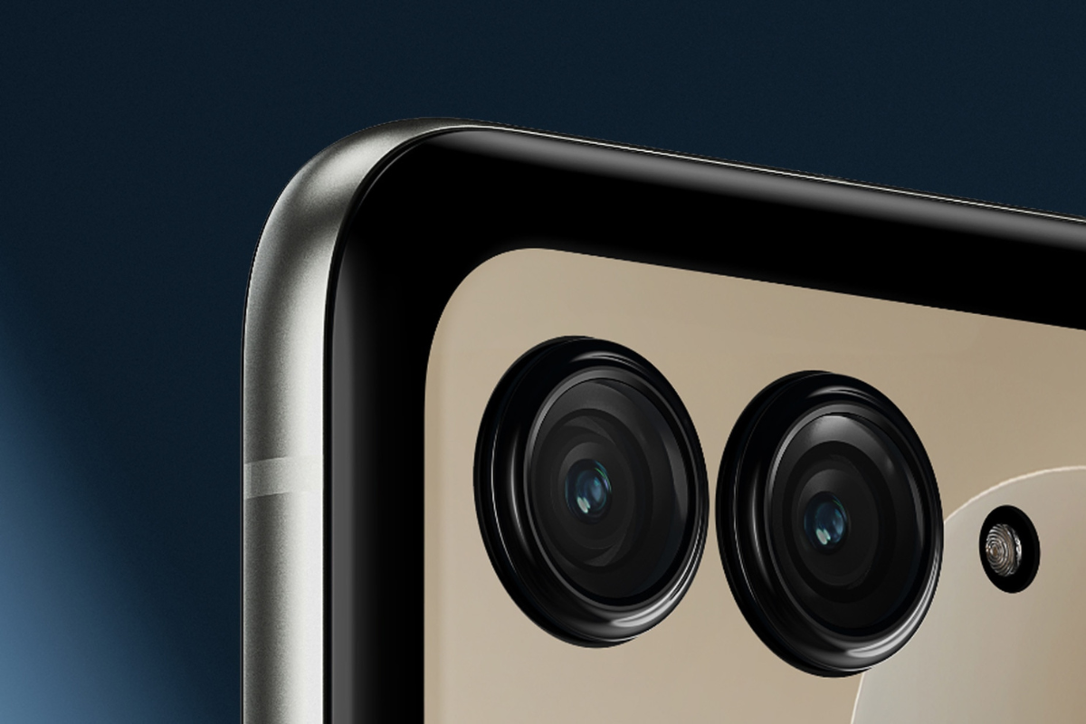 Motorola Razr 2025 مقابل Razr 2024: الترقيات ليست واعدة 7 Motorola Razr 2025 مقابل Razr 2024