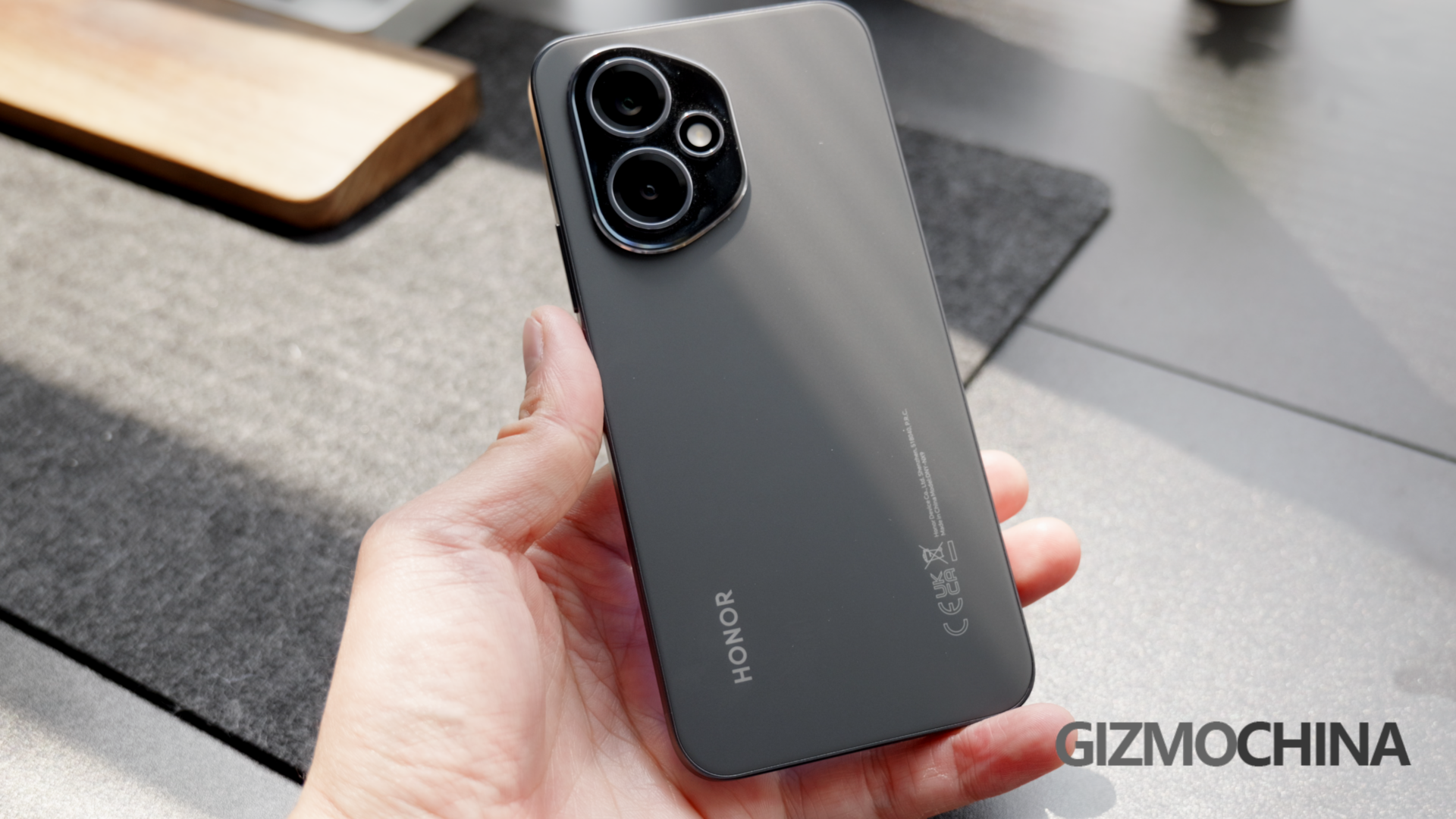 مراجعة HONOR 400: أصبح البرنامج "ودودًا" حقًا، وخاصة الذكاء الاصطناعي! 2 مراجعة HONOR 400