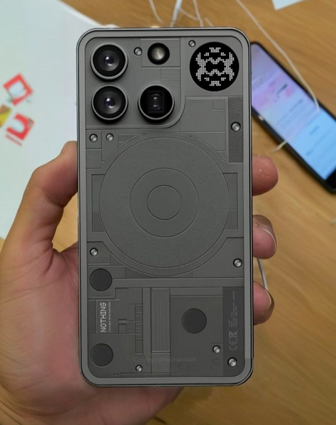 هاتف Nothing Phone (3) مقابل هاتف Nothing Phone (2): شرح كل ترقية رئيسية 7 هاتف Nothing Phone (3) مقابل هاتف Nothing Phone (2)