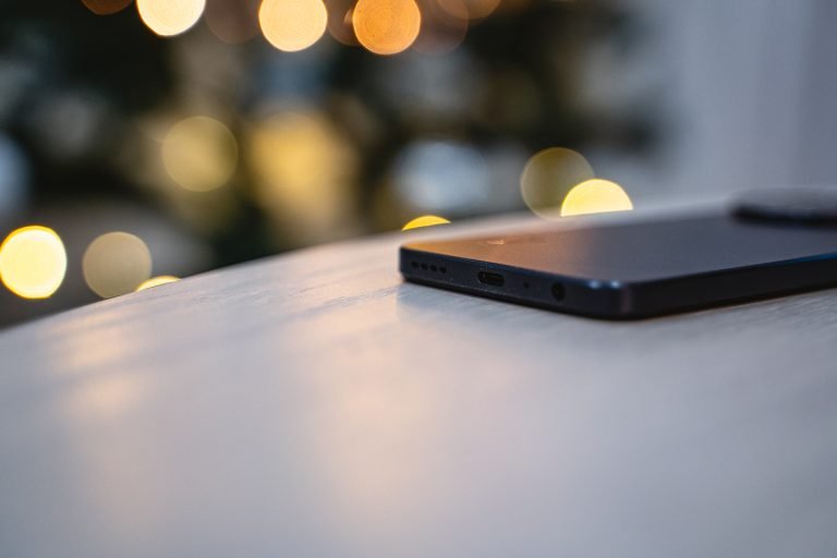 Realme 11 🔥 مراجعة كاملة: الأداء والسعر والكاميرا وهل يستحق الشراء؟ 11 Realme 11 11 768x512 1