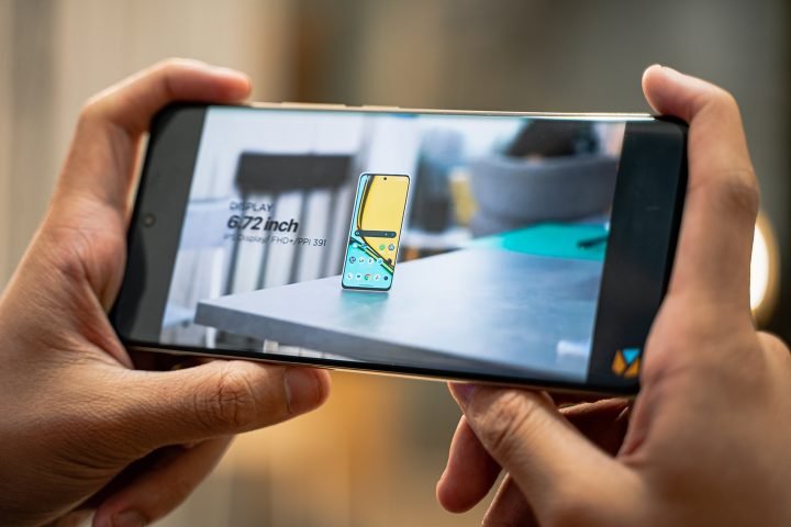 Realme 12 Pro Plus 🔥 مراجعة كاملة: التصميم الفخم والكاميرا القوية وهل يستحق الشراء؟ 16 Realme 12 Pro 5G 23