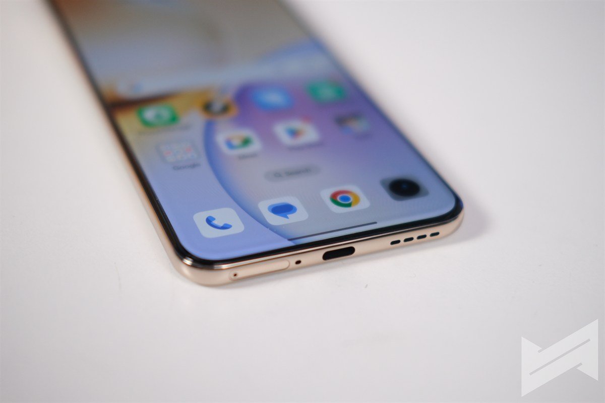 ريلمي 14 برو بلس: الملك الجديد للفئة المتوسطة؟ 13 realme 14 pro 5G 3