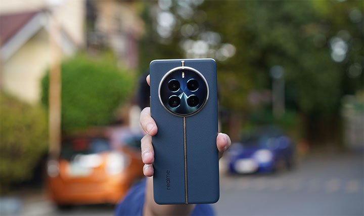 Realme 12 Pro Plus 🔥 مراجعة كاملة: التصميم الفخم والكاميرا القوية وهل يستحق الشراء؟ 30 reamle12proplus review