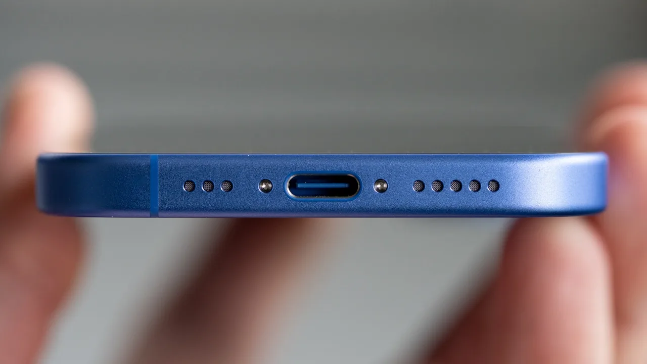 iPhone 16 🔥 هل يستحق الترقية؟ مراجعة كاملة تكشف الحقيقة 16 سعر ايفون 16