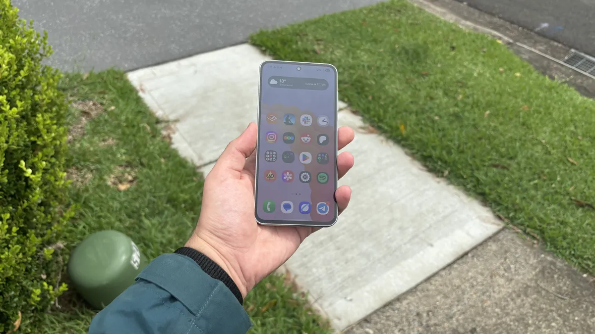 سامسونج a56: 🔥 هل يستحق الترقية؟ مراجعة كاملة تكشف الحقيقة 11 3uGfSPiHmuvzt8LqK2QJTi 1200 80.jpg