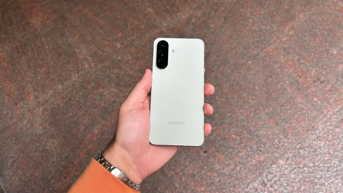 سامسونج a56: 🔥 هل يستحق الترقية؟ مراجعة كاملة تكشف الحقيقة 12 4ACqrUBCPU69bkuMjz8b3a 1200 80.jpg