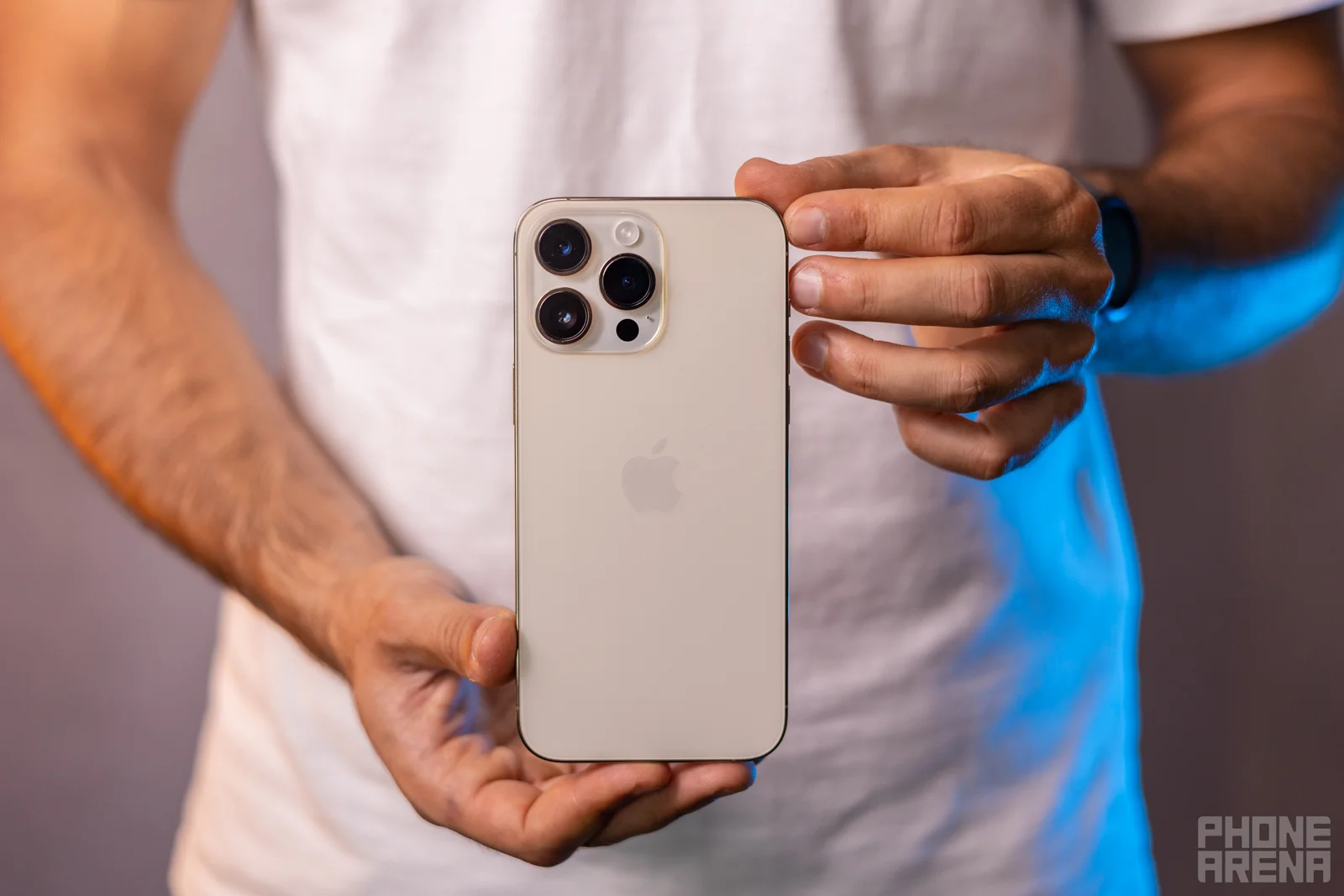 Iphone 16 pro max 🔥 هل يستحق الترقية؟ مراجعة كاملة تكشف الحقيقة 39 BK6A9439 1