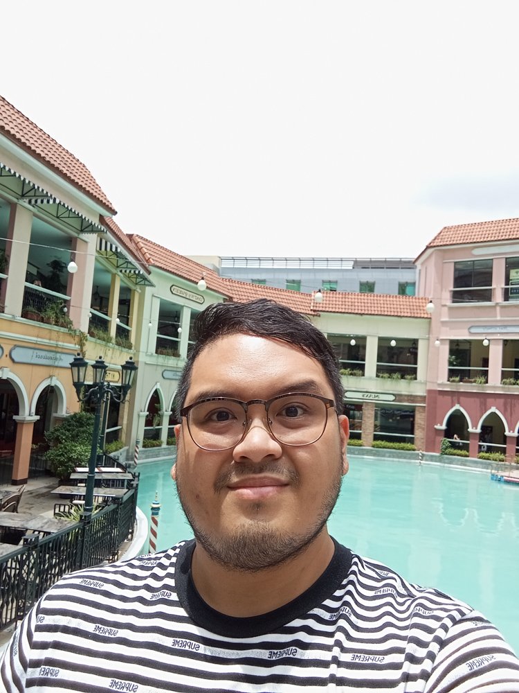 هل Redmi 12 هو أفضل هاتف: إليك مميزات وعيوب شاومي ريدمي 12 وهل يستحق الشراء؟ 27 Redmi 12 Selfie 1