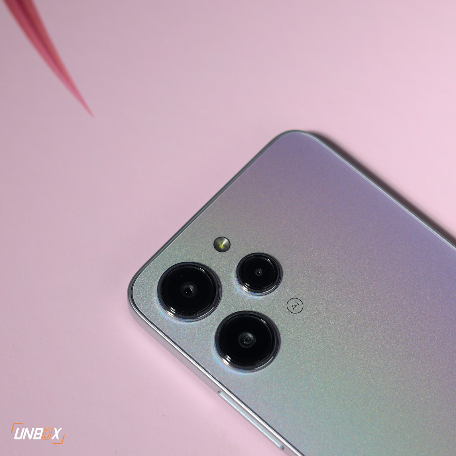 هل Redmi 12 هو أفضل هاتف: إليك مميزات وعيوب شاومي ريدمي 12 وهل يستحق الشراء؟ 11 Unbox Redmi 12 square 7