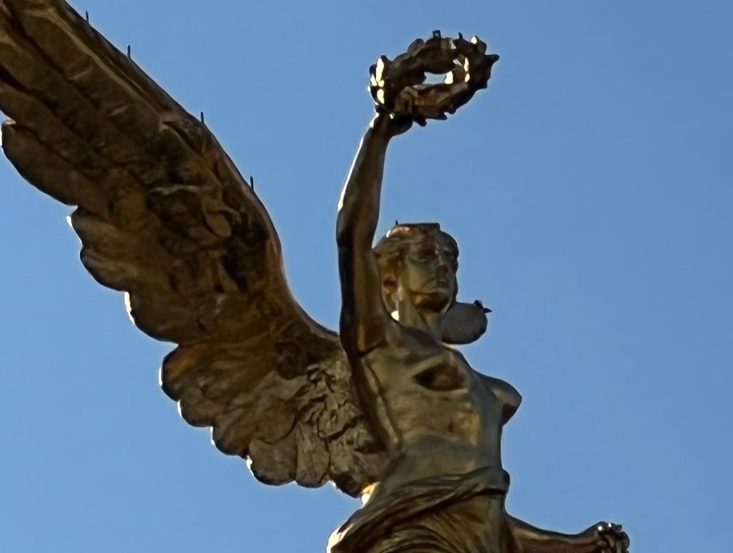 دليل الشراء الكامل لهاتف iPhone 13 : هل ما زال يستحق الشراء في 2026؟ 19 iphone13pro zoom ok