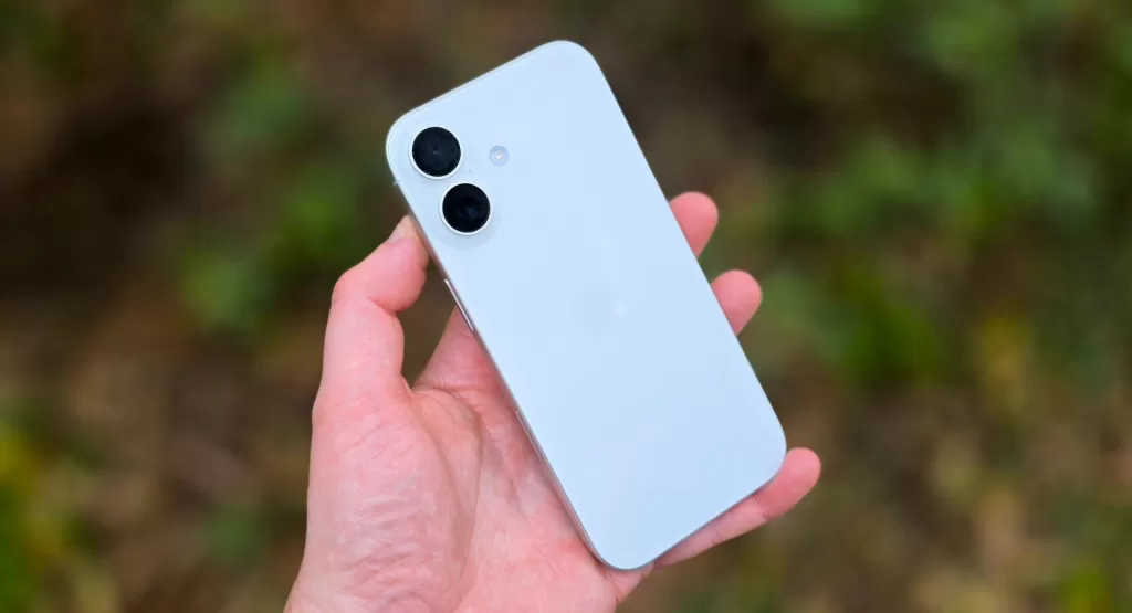 سعر و مواصفات iPhone 17 - مميزات و عيوب أيفون 17 9 AppleiPhone17 5 1024x555 1