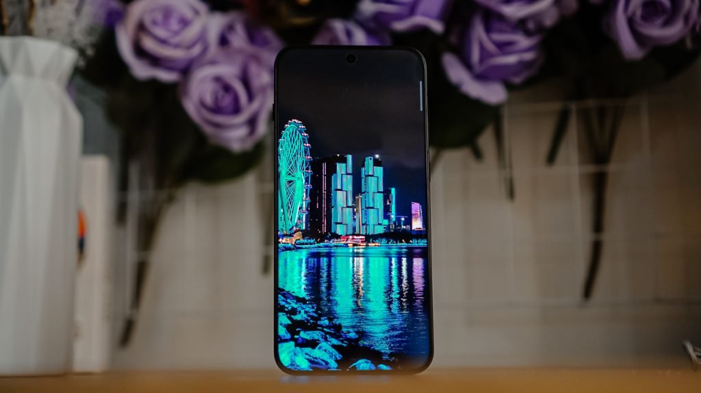 OPPO Find X9 🔥 هل يستحق الشراء + المميزات والعيوب قبل الشراء 17 gadgetmatch 20251219 oppo find x9 17 1024x574 1