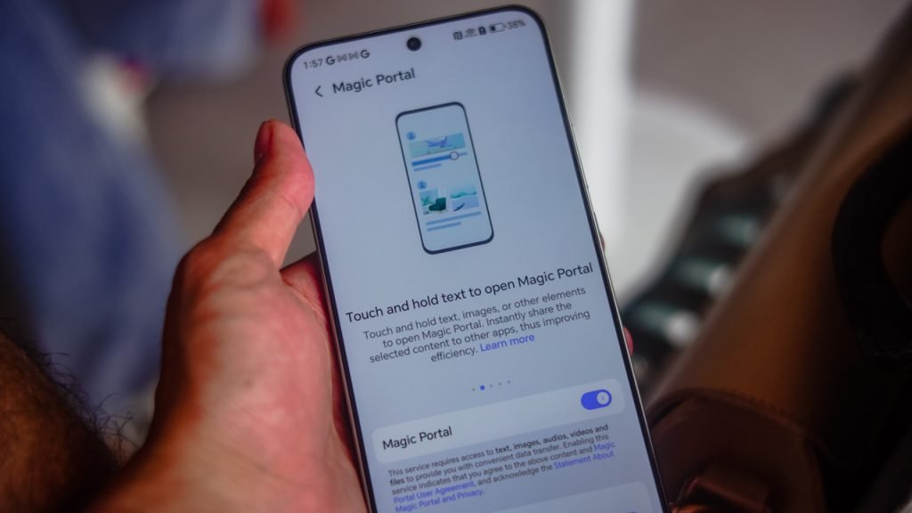 هل HONOR Magic8 Lite هو أفضل هاتف؟– مميزات وعيوب هونر ماجيك 8 لايت وهل يستحق الشراء؟ 18 gadgetmatch 20260108 honor magic 8 lite 10 1024x576 1