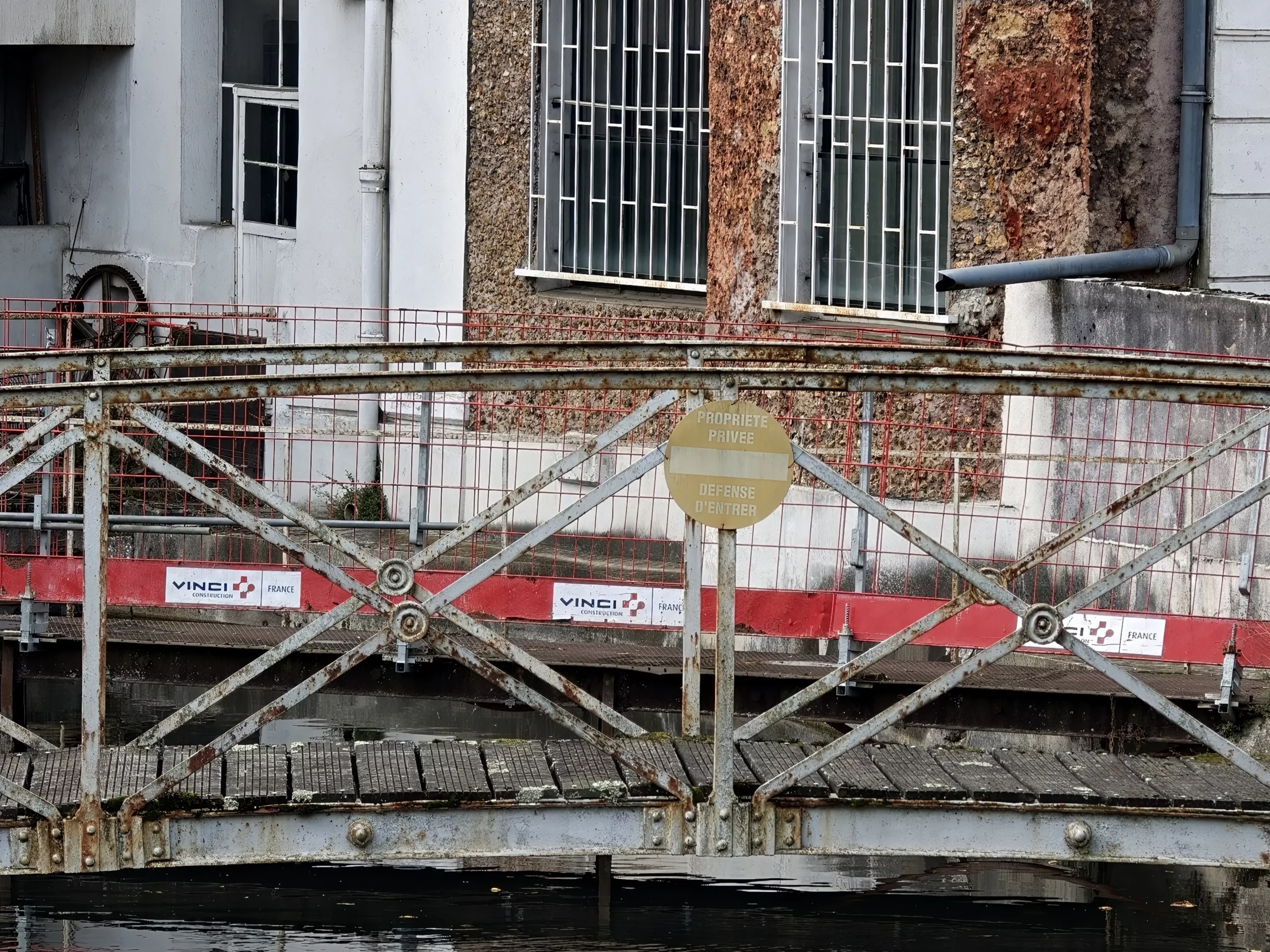 Oppo Find X9 Pro 🔥 هاتف تصوير مذهل… لكن هل يفتقد شيئًا مهمًا؟ 72 img20251024150908 copie 2 scaled