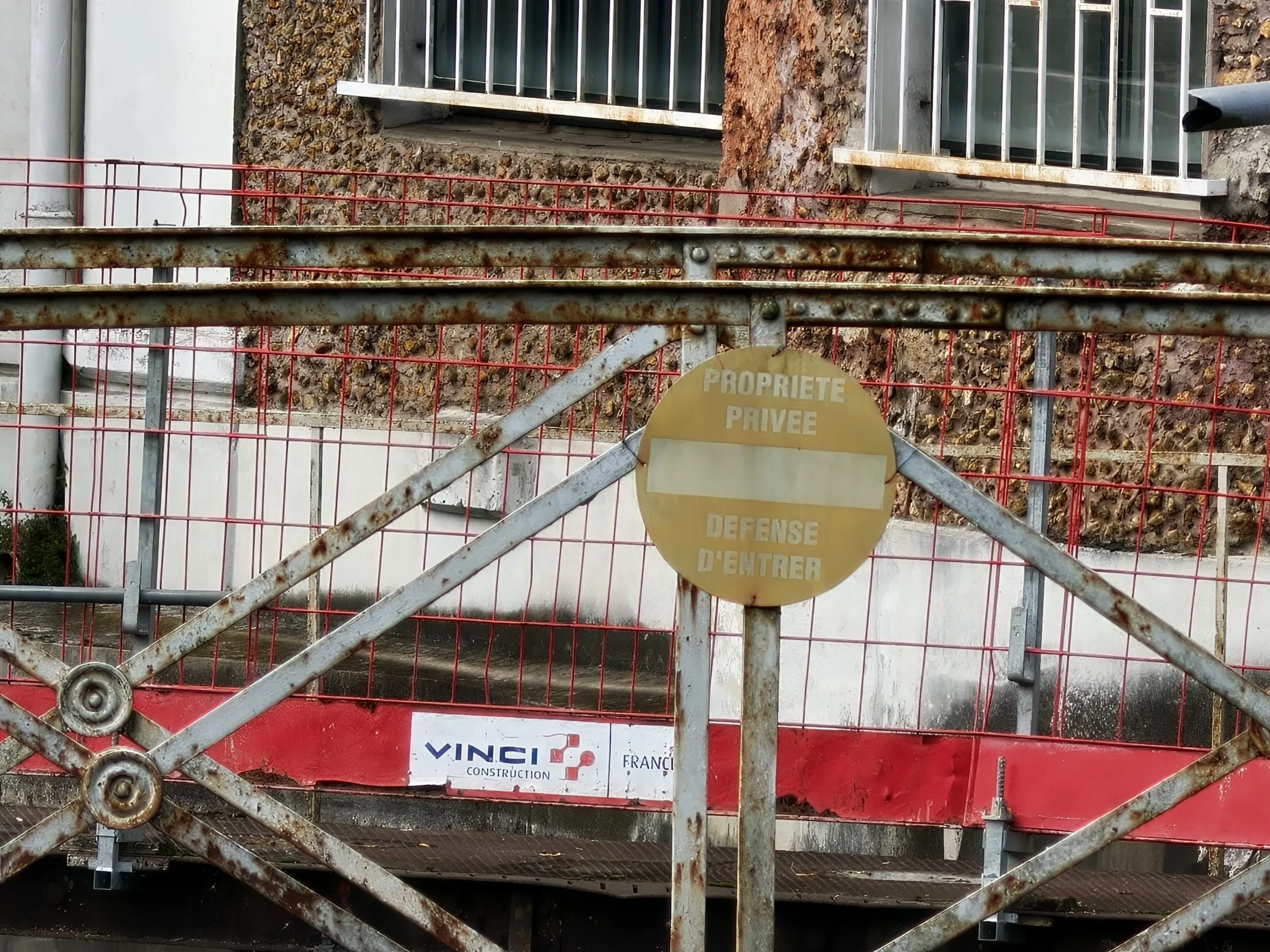 Oppo Find X9 Pro 🔥 هاتف تصوير مذهل… لكن هل يفتقد شيئًا مهمًا؟ 73 img20251024150912 copie scaled