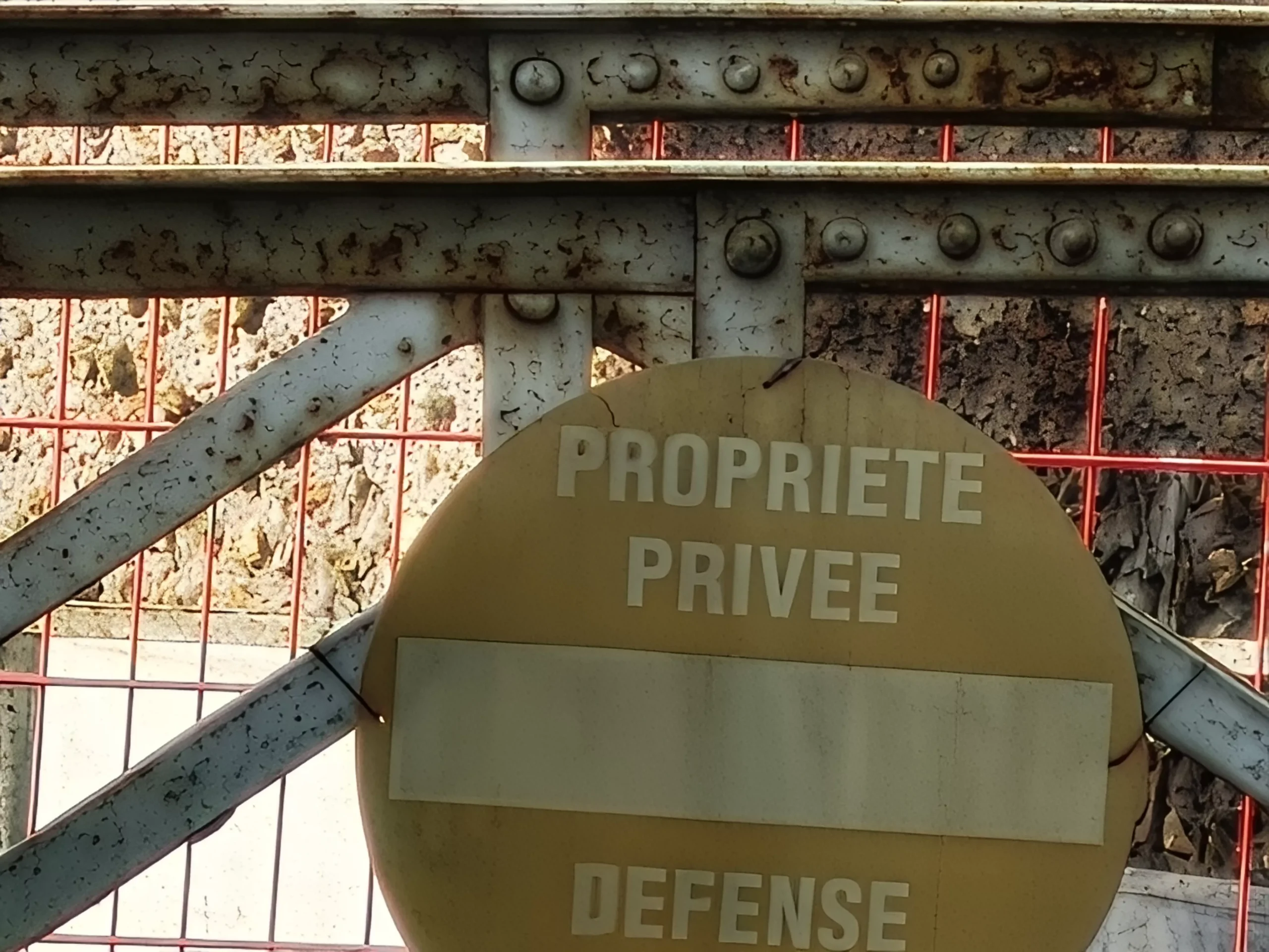 Oppo Find X9 Pro 🔥 هاتف تصوير مذهل… لكن هل يفتقد شيئًا مهمًا؟ 74 img20251024150929 copie scaled