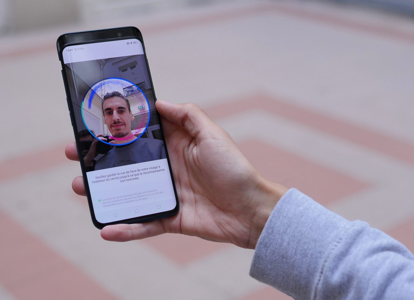 مراجعة Oppo Find X: التصميم المذهل “جمال هيلين” والمميزات والعيوب وهل لا يزال يستحق الشراء؟ 7 oppo find x p9130398 scaled