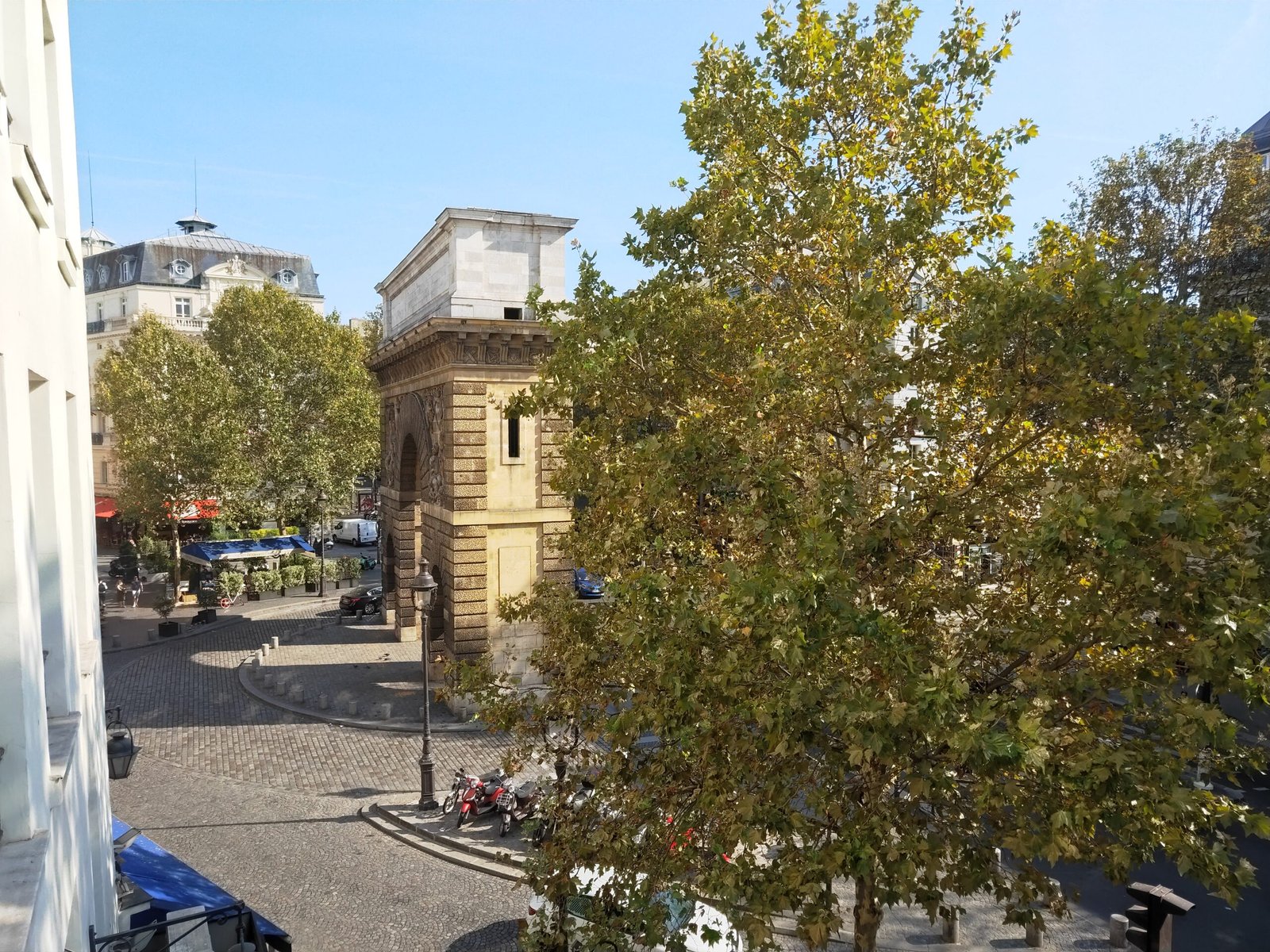 مراجعة Oppo Find X: التصميم المذهل “جمال هيلين” والمميزات والعيوب وهل لا يزال يستحق الشراء؟ 27 oppo find x photos exterieur 5 scaled