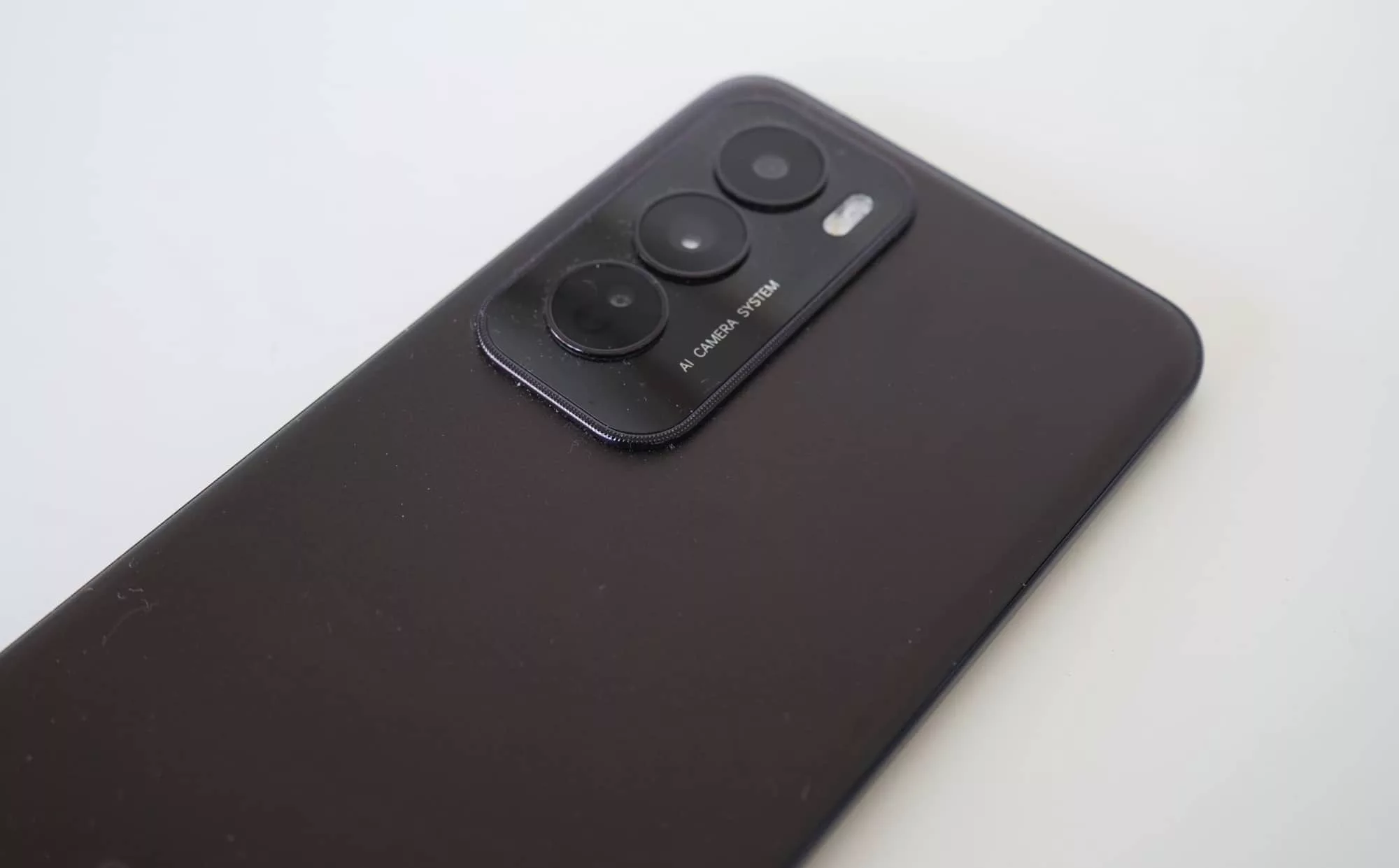 سعر رينو 12 -مواصفات Reno 12 5G 12 reno 12