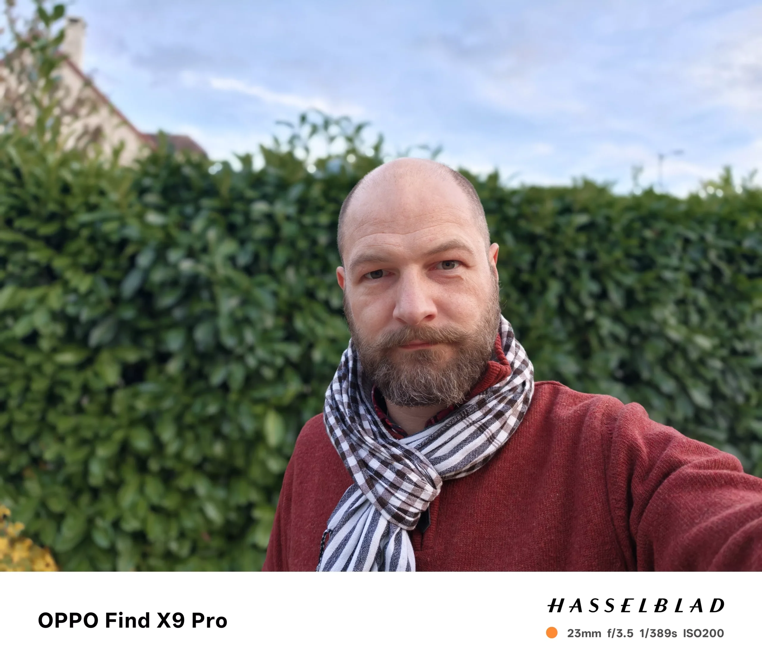 Oppo Find X9 Pro vs OnePlus 15 🔥 صراع العمالقة… من يفوز؟ 17 x1 portrait find x9 pro scaled