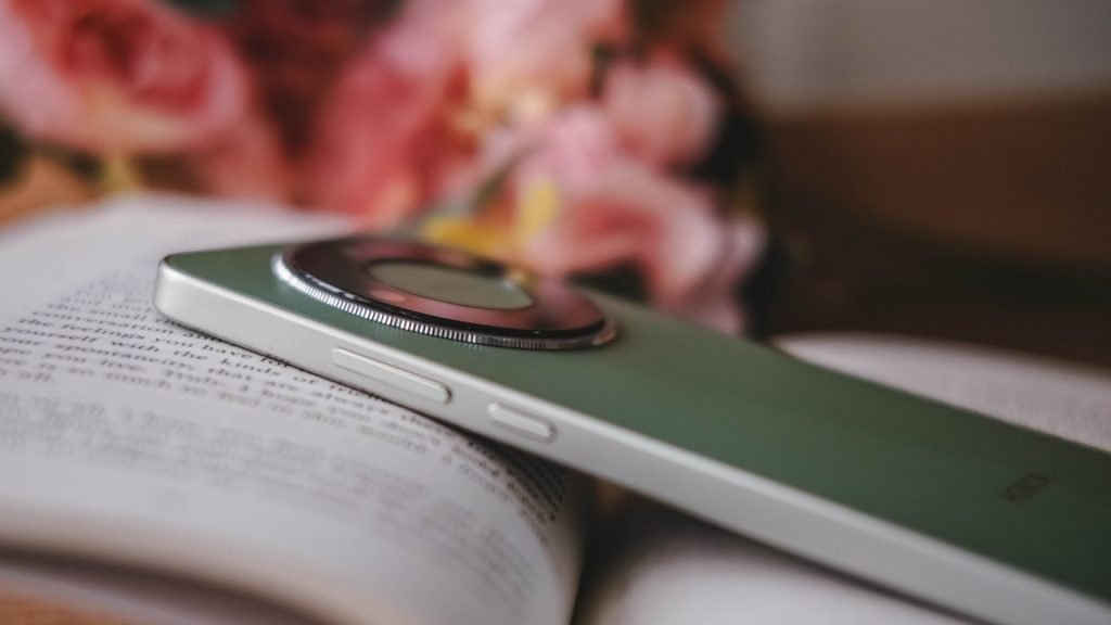 هل HONOR Magic8 Lite هو أفضل هاتف؟– مميزات وعيوب هونر ماجيك 8 لايت وهل يستحق الشراء؟ 9 سعر HONOR Magic8 Lite 1