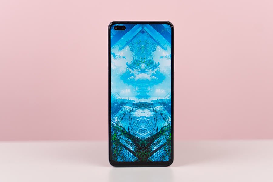 مراجعة سلسلة infinix zero 8: المميزات والعيوب وهل تستحق الشراء في 2026؟ 33 Infinix Zero 8 Display 1