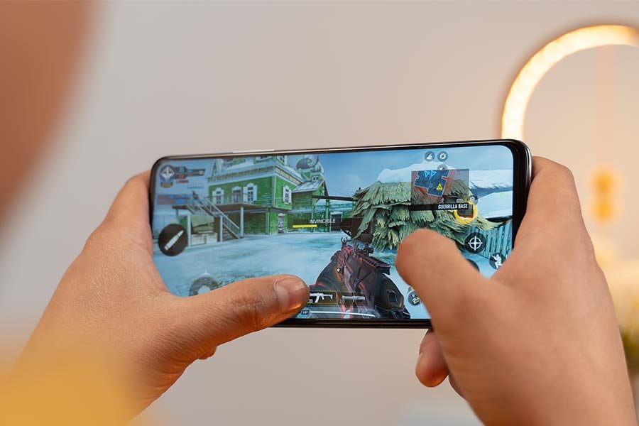 مراجعة سلسلة infinix zero 8: المميزات والعيوب وهل تستحق الشراء في 2026؟ 12 Infinix Zero 8 تجربة الألعاب