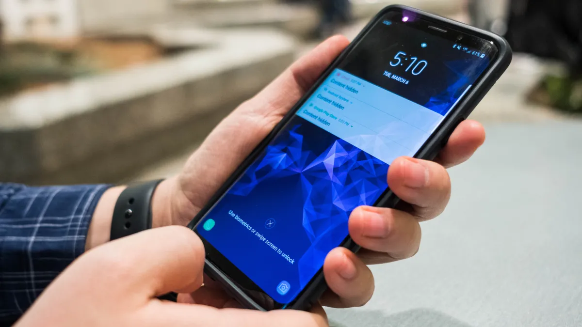 Samsung Galaxy S9 Plus: مراجعة كاملة + المميزات والعيوب وهل يستحق الشراء اليوم؟ 16 JiVeoKkUsYkaXe7YbPRUgR 1200 80.jpg
