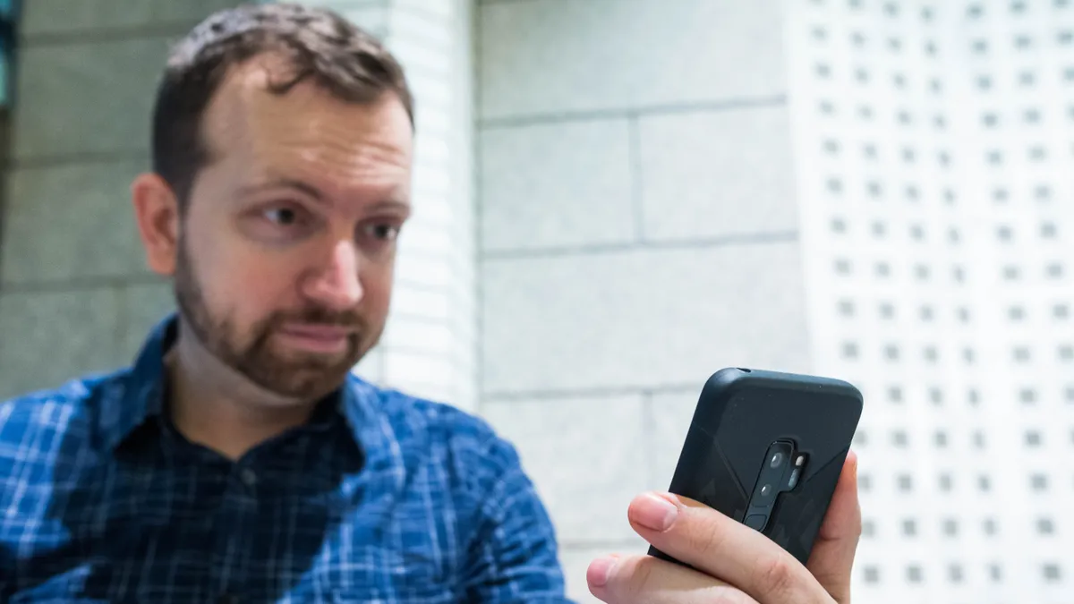 Samsung Galaxy S9 Plus: مراجعة كاملة + المميزات والعيوب وهل يستحق الشراء اليوم؟ 17 N6du8kNPjGpdBttvUUq7kR 1200 80.jpg