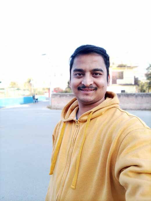 مراجعة سلسلة infinix zero 8: المميزات والعيوب وهل تستحق الشراء في 2026؟ 29 Zero 8 vs Portrait Selfie 2