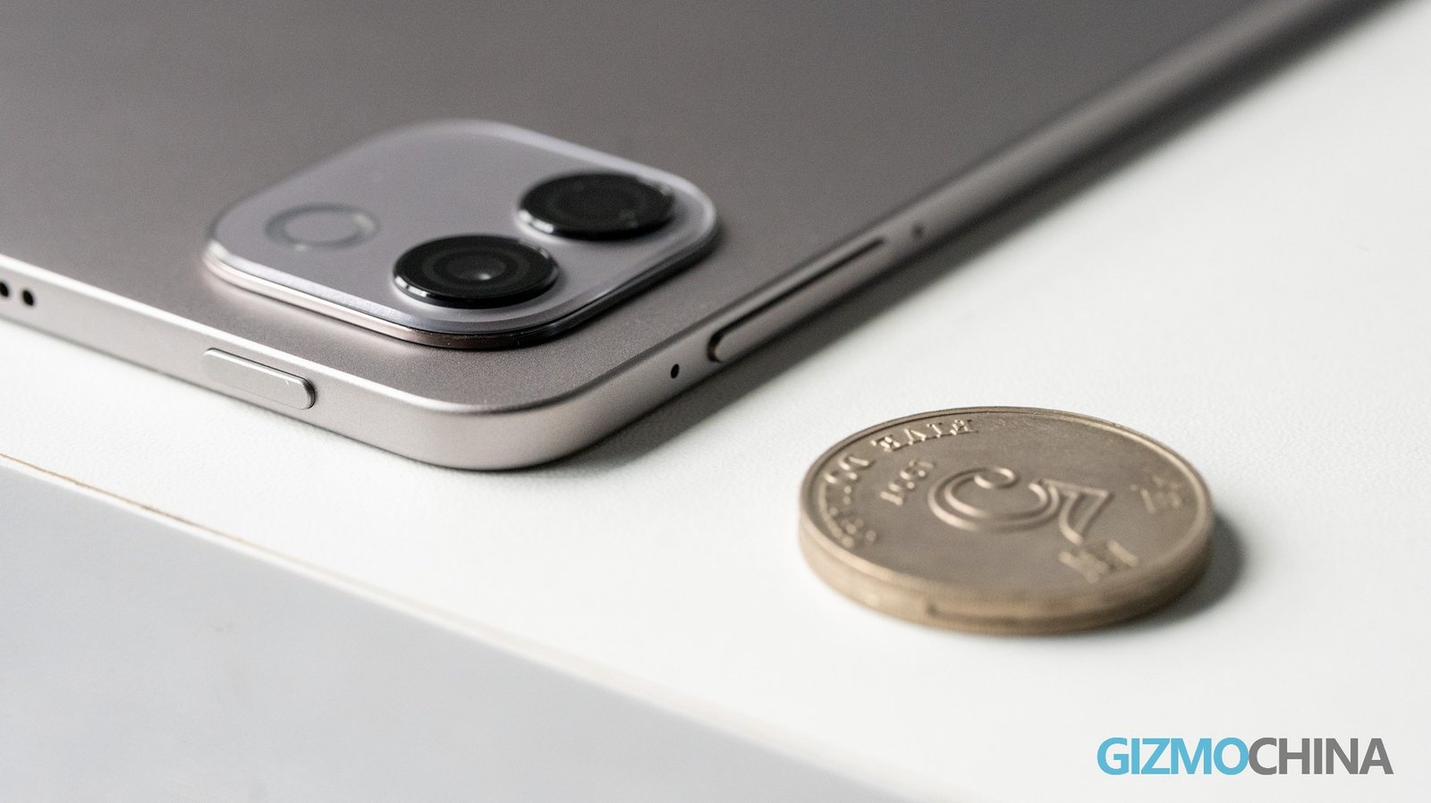 مراجعة جهاز HONOR MagicPad 4: جهاز لوحي فاخر مصمم للعمل والترفيه 19 7 1