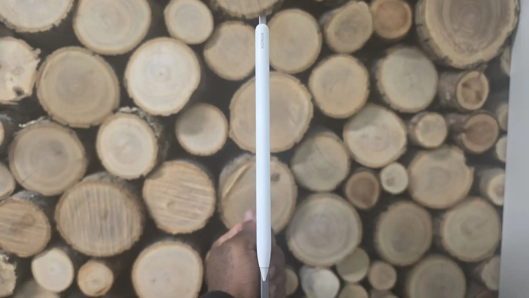 مراجعة جهاز HONOR MagicPad 4: جهاز لوحي فاخر مصمم للعمل والترفيه 14 assets 8ab3bbafae9e469c86ca663c018f53d4 a29e6707fa034bd094bf41e30032f760